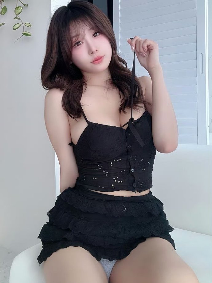 消失的她 海报